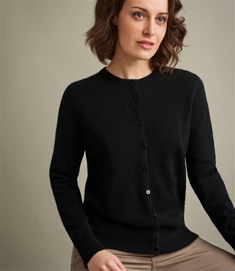 Wool and cashmere cardigan 